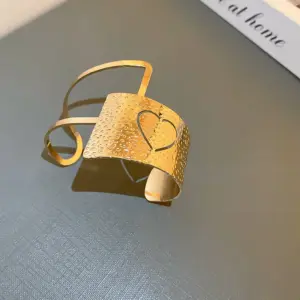 8# Bracelet-Gold