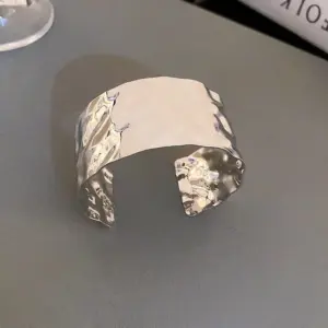 82#Bracelet-Silver