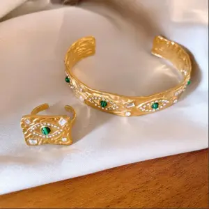 140#Bracelet-gold-green-two-piece Set (stainless Steel)