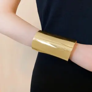141 Bracelet-gold