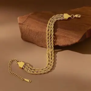 S02056-Twisted Three-Layer Bracelet- Gold