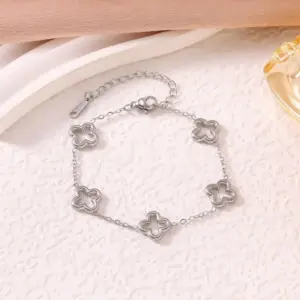 4012 Steel Color Hollow Four-Leaf Clover Bracelet