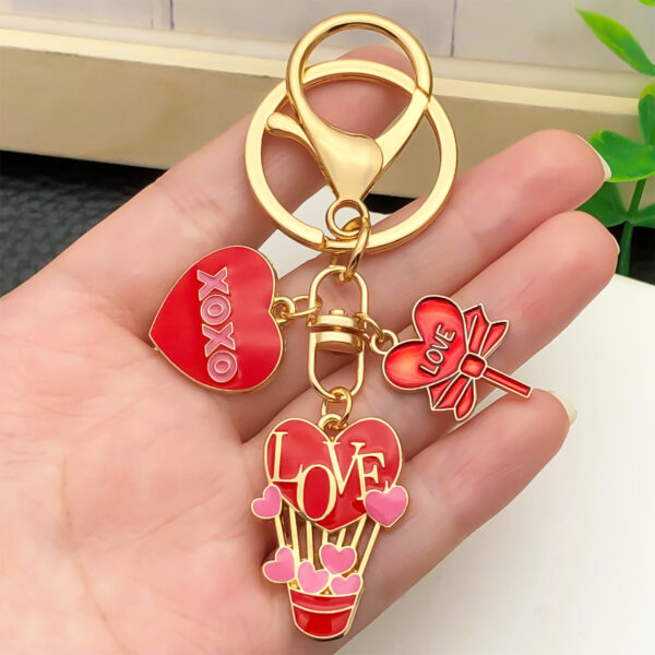 Wholesale Valentine's Day Oil Dripping Red Heart Love Hot Keychain