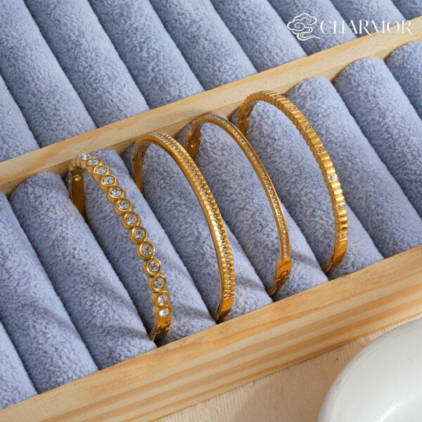 Wholesale minimalist micro-inlaid zircon stacking versatile stainless steel bracelet