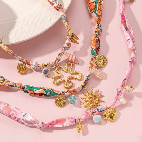 Wholesale Tina European and American Stainless Steel Pendant Necklace Sweet Cool Sexy Style Silk Scarf Braided Colorful Necklace Clavicle Chain Necklace Jewelry