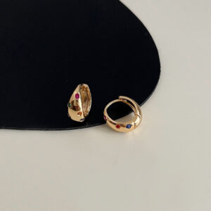 Color zircon ear buckle