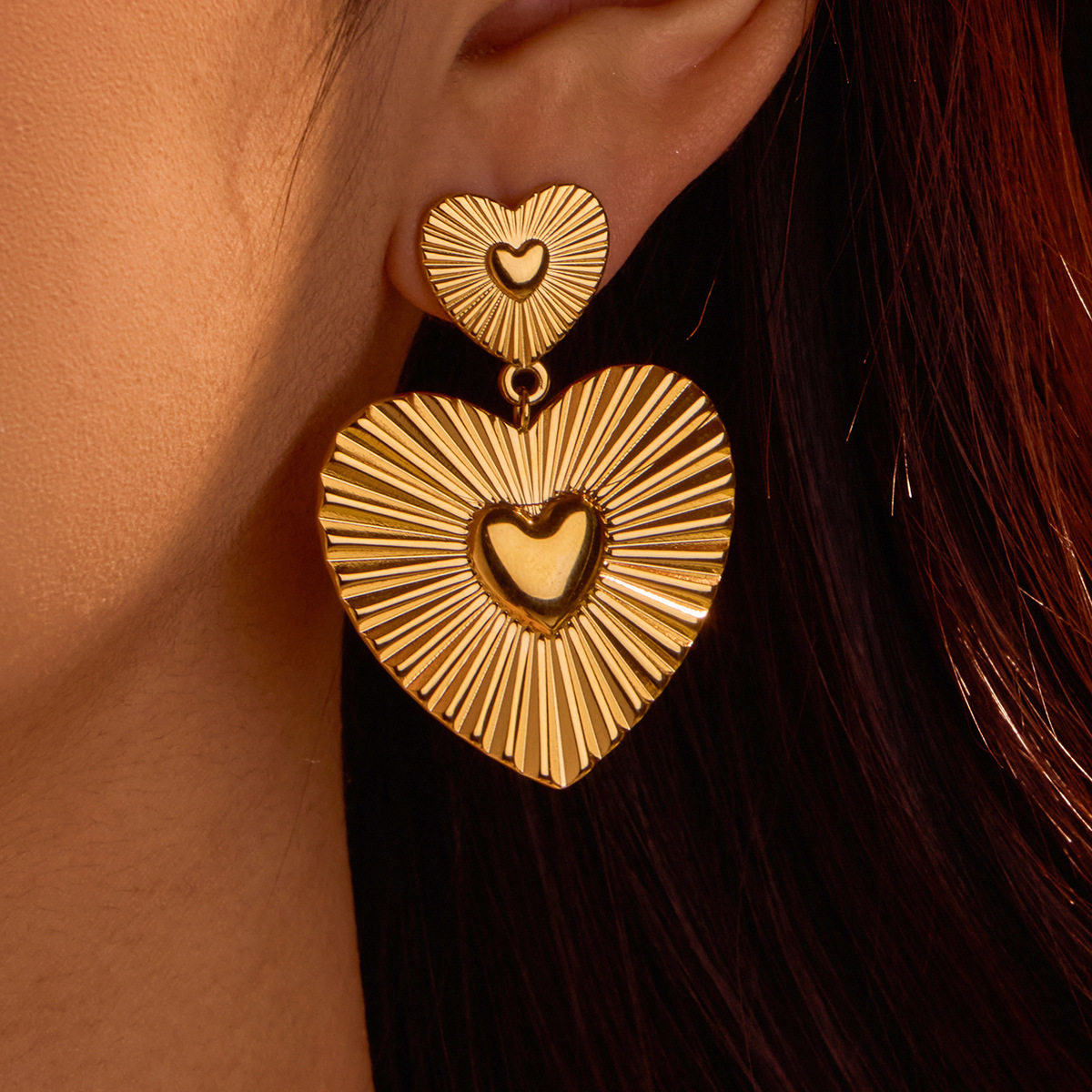 Wholesale Heart-shaped texture earrings