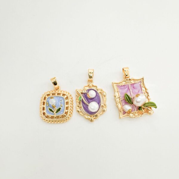 Wholesale Copper antique style enameled tulip flower pendant