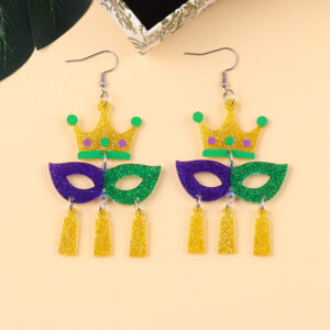 Triple crown mask tassel