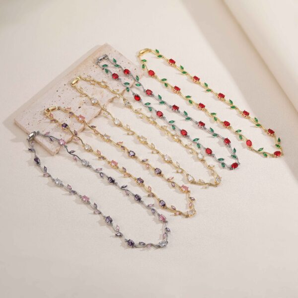 Wholesale Luxury Copper Inlaid Colored Diamond Bracelet Necklace Set