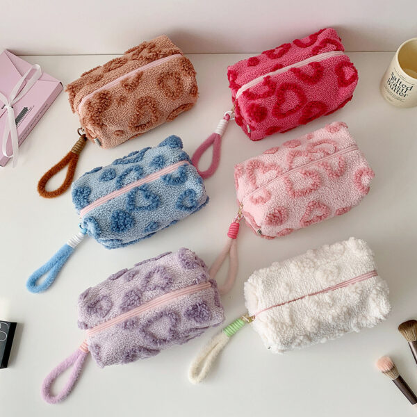 Wholesale Heart Plush Storage Bag