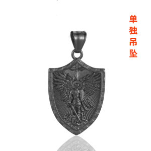 Black pendant [without chain] Item No. D65-04