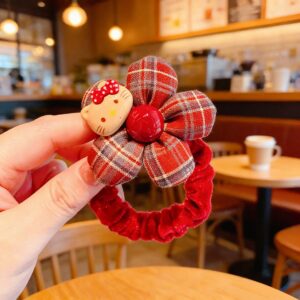 Reddish-brown flower big-headed cat 03