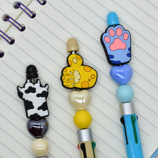 O1CN011Yde3I1t0m81AleV4_2207248195840-0-cib Wholesale Random Animal Footprint Cartoon Focal Beads