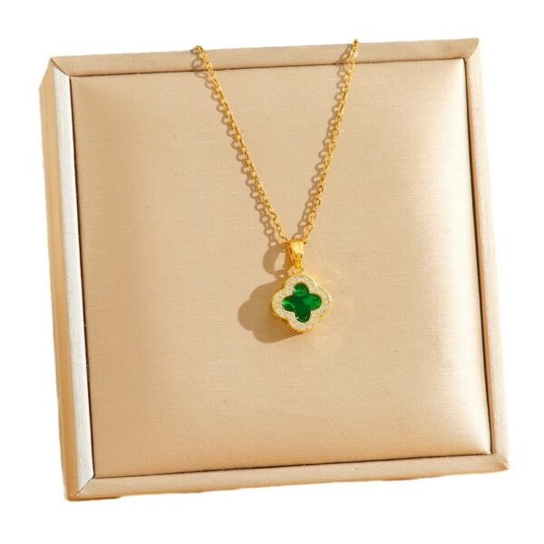 Wholesale Multi colored zircon inlaid clover necklace