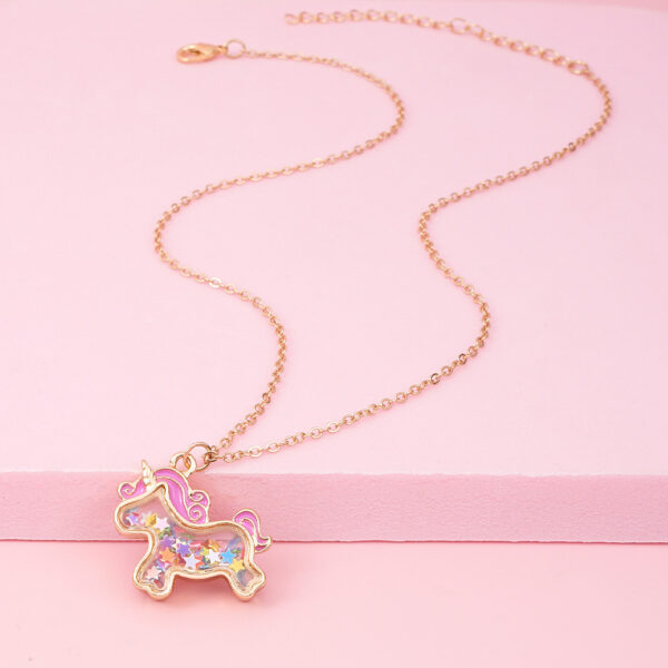 Wholesale Unicorn Necklace Containing Movable Sequins