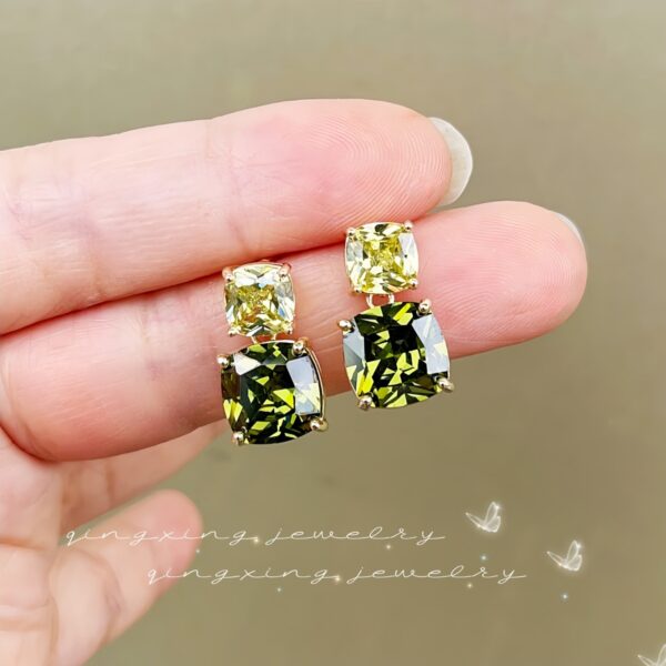 Wholesale Olive Green Zircon Exquisite Square Stud Earrings