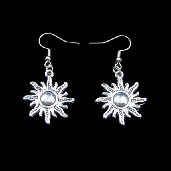 Wholesale star moon earrings retro good friend earrings jewelry