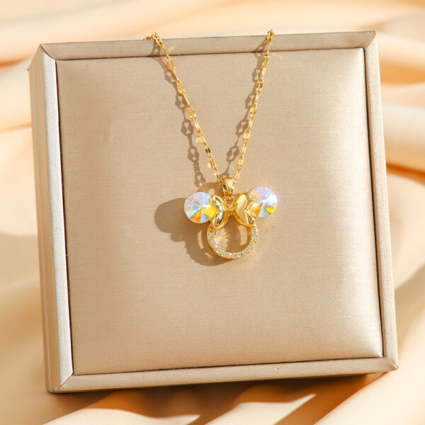 O1CN011uNWfH1E3cEyjUNBF_2218766910296-0-cib Wholesale Light Luxury Full Diamond Necklace Titanium Steel Necklace Jewelry