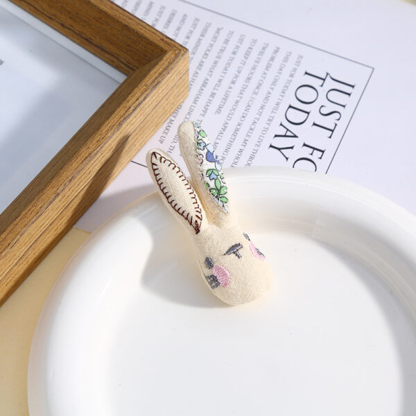 O1CN0122gnGT1WxdpqGBPjH_2206784732855-0-cib Wholesale Cute mushroom brooch