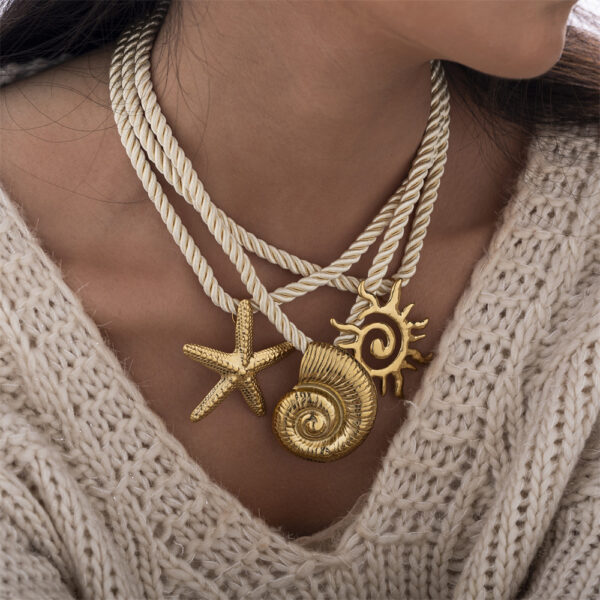 Wholesale Tyna European and American Light Luxury 18K Gold Stainless Steel Conch Sea Star Sun Thick Rope Necklace All-match Cross-border Trendy Jewelry