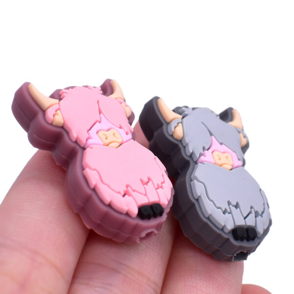 O1CN012aPWNM28W7LK7PF4V_2207928857939-0-cib Wholesale Cartoon Aessories Focal Beads