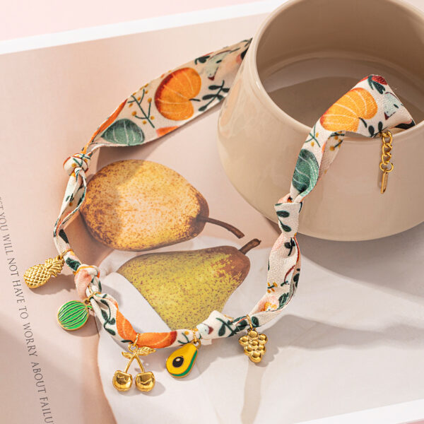 Wholesale Tina European and American Stainless Steel Pendant Necklace Sweet Cool Sexy Style Silk Scarf Braided Colorful Necklace Clavicle Chain Necklace Jewelry