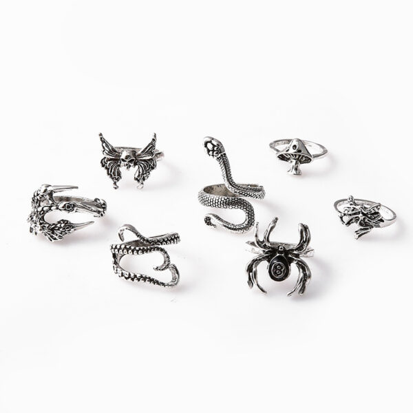 Wholesale retro skull snake octopus animal ring