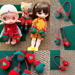 Wholesale Doll-shaped Christmas Mini Gloves