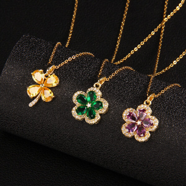 O1CN012mJ7oT20t025LNPPa_2215152786906-0-cib Wholesale Four-leaf Clover Flower Pendant Titanium Steel Clavicle Chain
