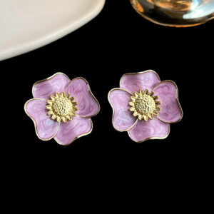 Medieval flowers-silver needle