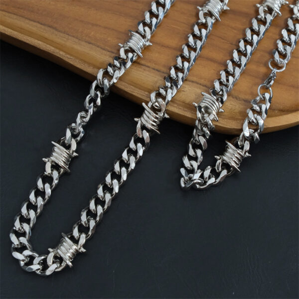 Wholesale Thorny Cuban Chain Stainless Steel Punk Knot Necklace