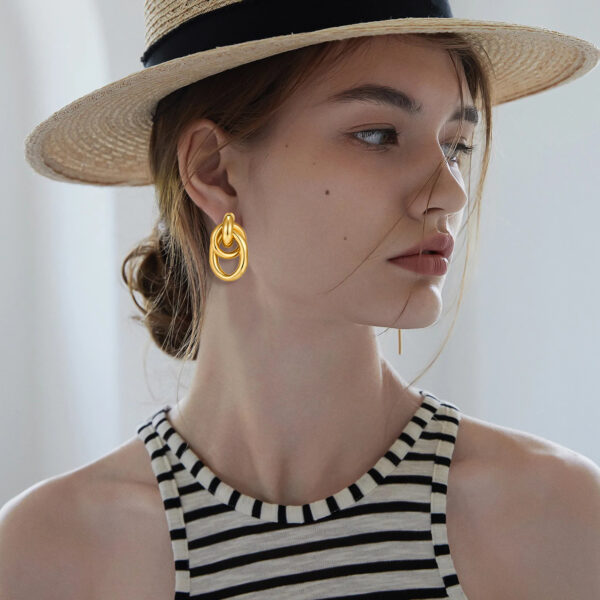 Wholesale Copper gold-plated double round two ring interlocking earrings