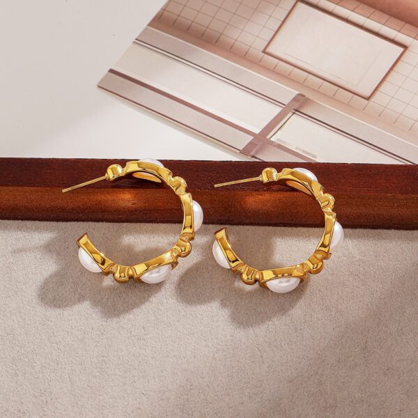 Wholesale Large C-shaped Stainless Steel Earrings with Imitation Pearls