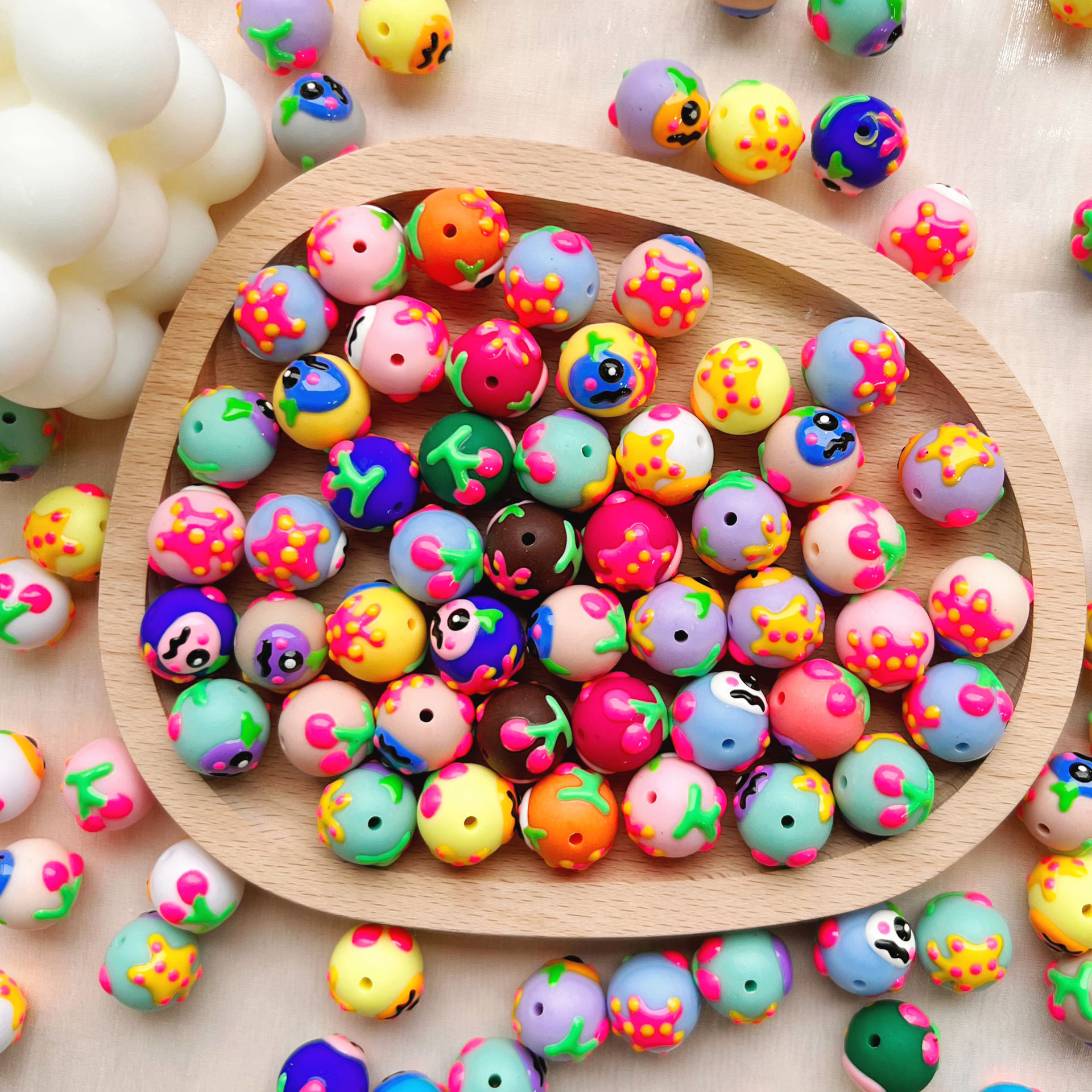 Wholesale Handmade DIY aessories mobile phone chain car pendant resin material beaded loose beads