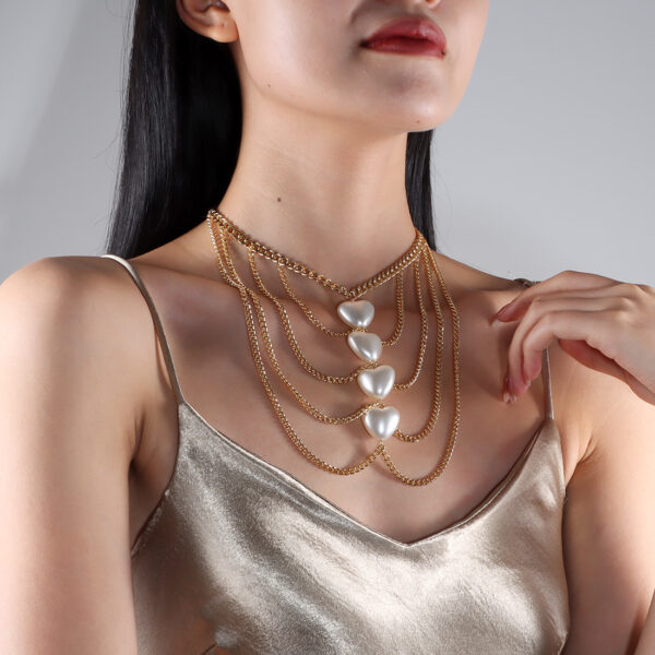 Wholesale Tassel Peach Heart Imitation Pearl Peach Heart Necklace