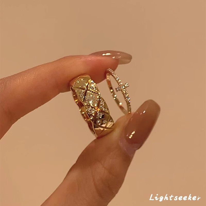 Wholesale Diamond-set diamond-patterned wide diamond cross stacked ring