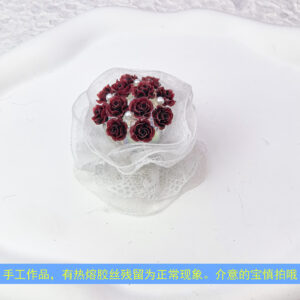Red bouquet-white gauze (1 piece)