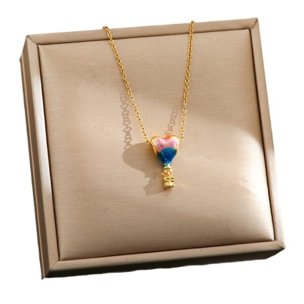 Wholesale Titanium Steel Gold Hot Air Balloon Resin Clavicle Necklace