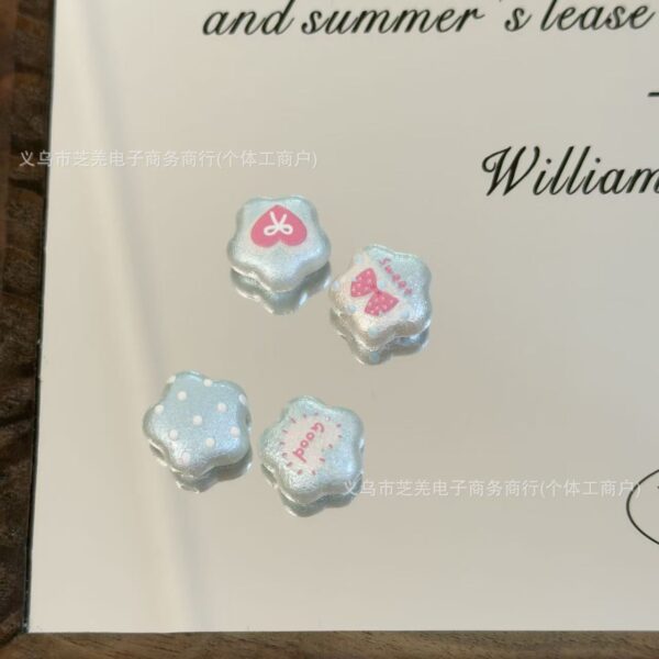 Wholesale 10pcs embossed bow heart-shaped flower acrylic beads