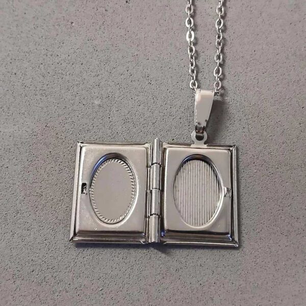 Wholesale Gothic Vampire Moon Crow Halloween Necklace