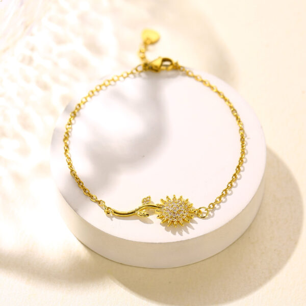Wholesale Stainless steel inlaid zircon sunflower bracelet