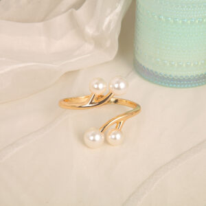 Horn pearl gold