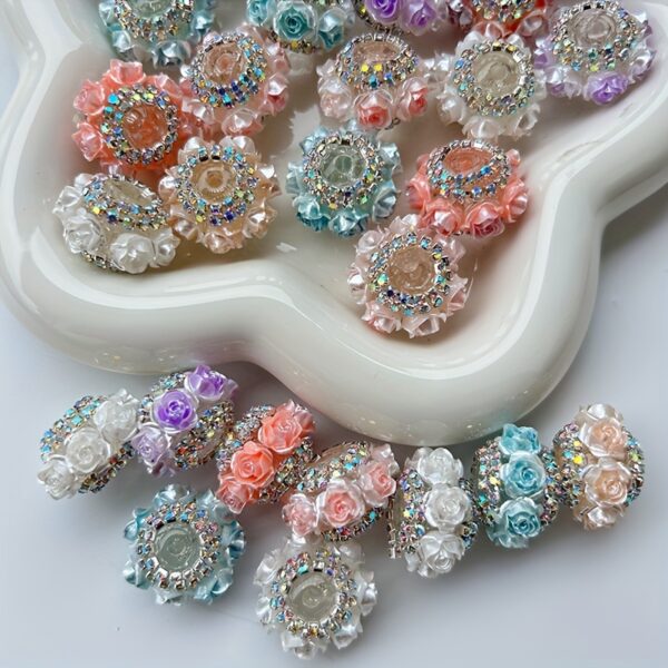 O1CN0149Ka7c1RHREpcOWYf_2216641112086-0-cib Wholesale Pearlescent Camellia Rose with Diamond Beads