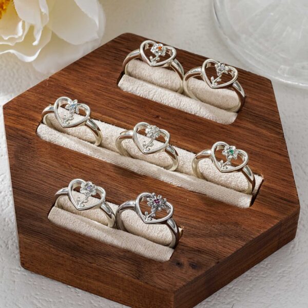 Wholesale Zircon Heart Flower Hand Jewelry Open 12-Month Flower Ring