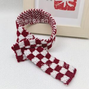 Date red + white