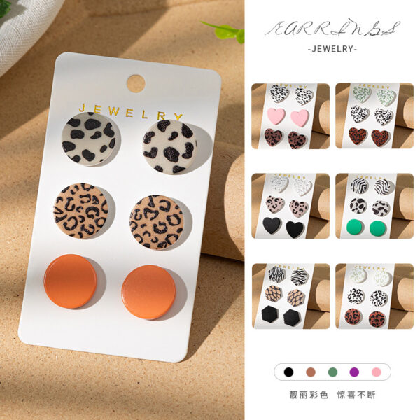 Wholesale design leopard acrylic earrings
