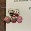 Wholesale 10pcs Embossed baked paint circular shape of Fer Island Acrylic Beads
