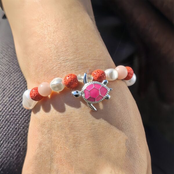 Wholesale Luminous Silver Turtle Shaped Colored Volcanic Stone Bracelet