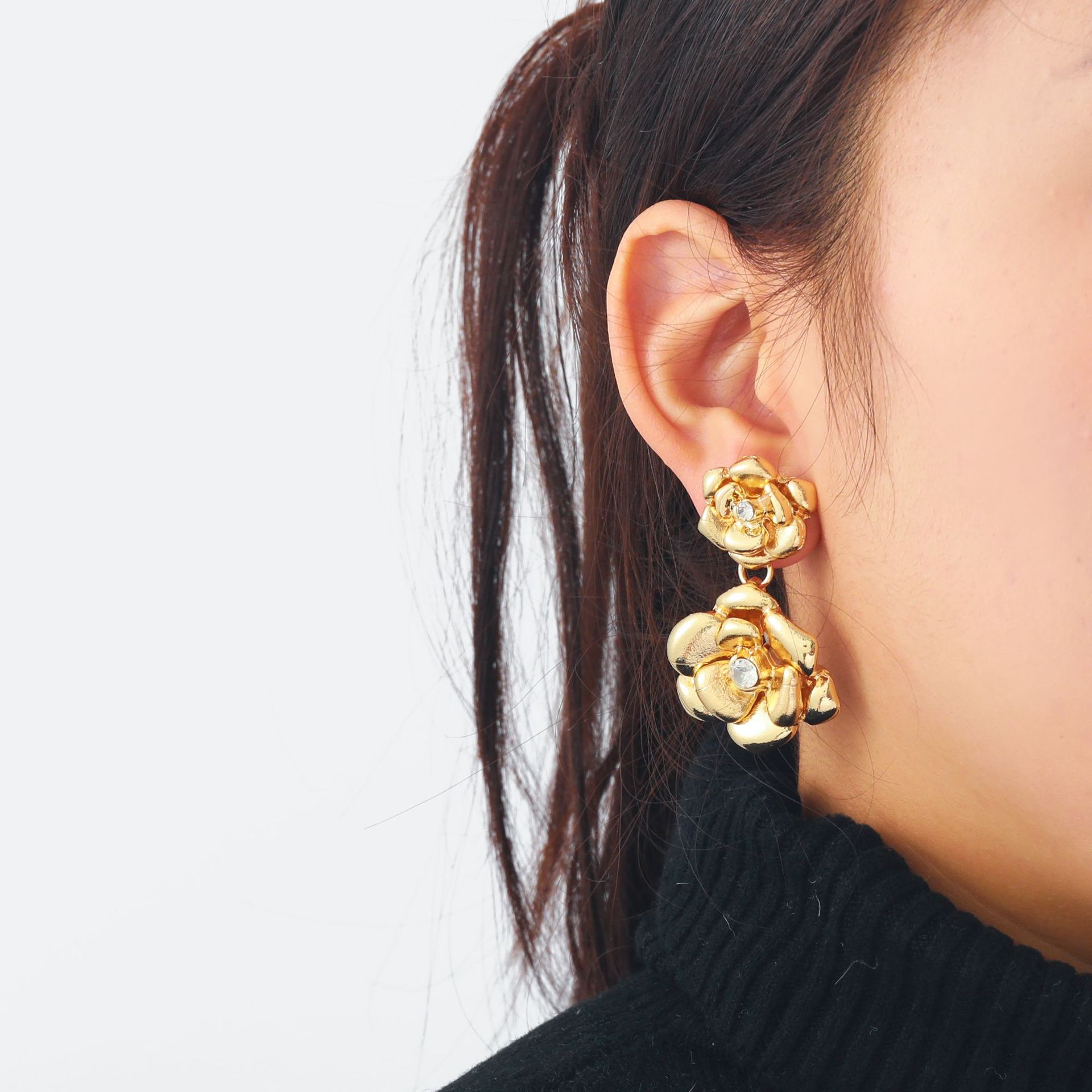 Wholesale ZA European and American Exaerated Flower Shape Earrings Rose Earrings with Diamond Multi-layer Simple Fashion Holiday Style Cross-border Sp